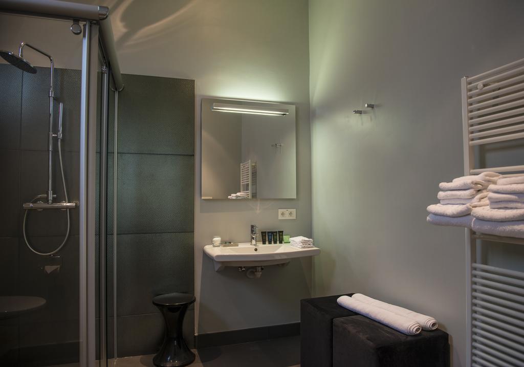 Hotel Villa Tilia レティ エクステリア 写真