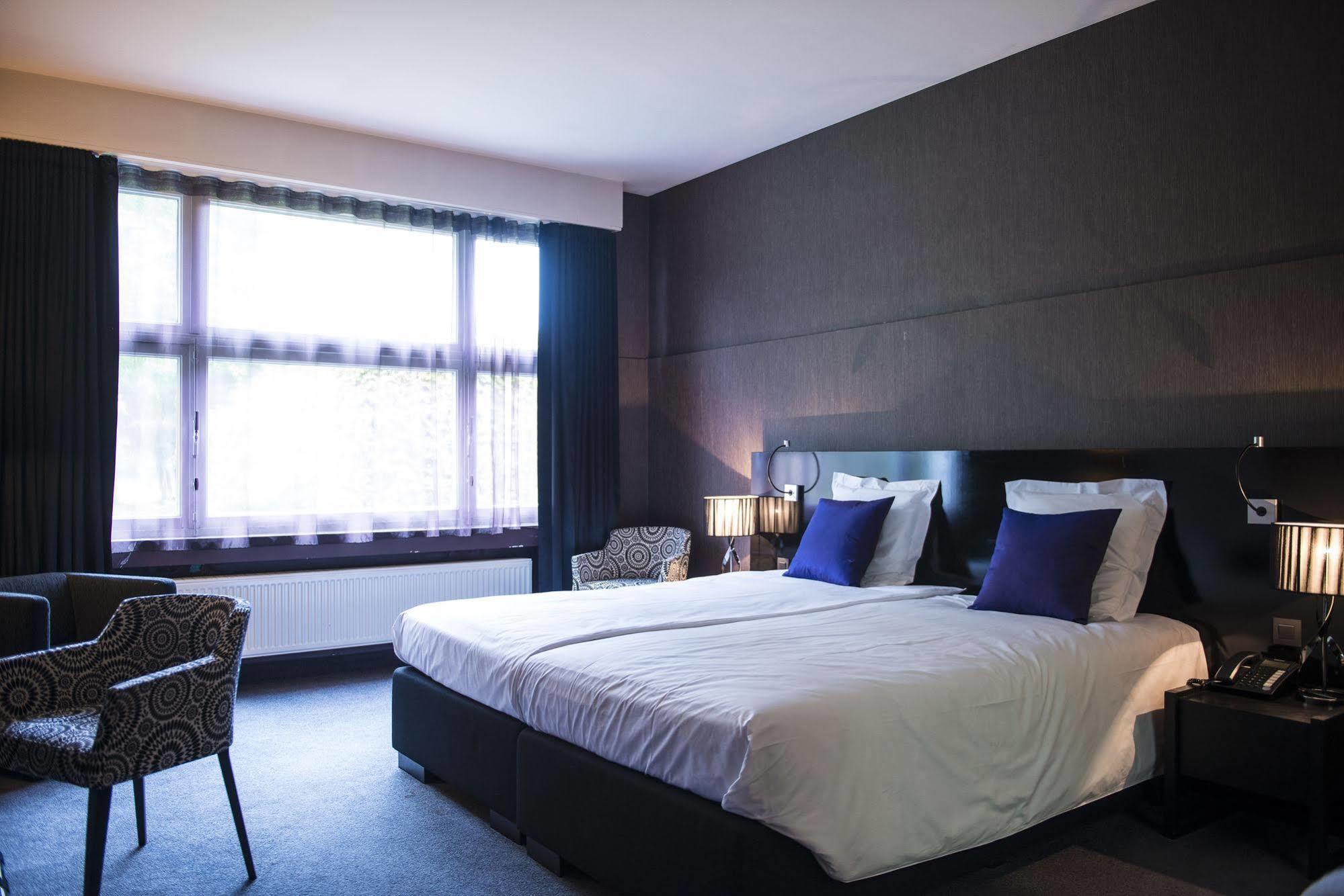 Hotel Villa Tilia レティ エクステリア 写真
