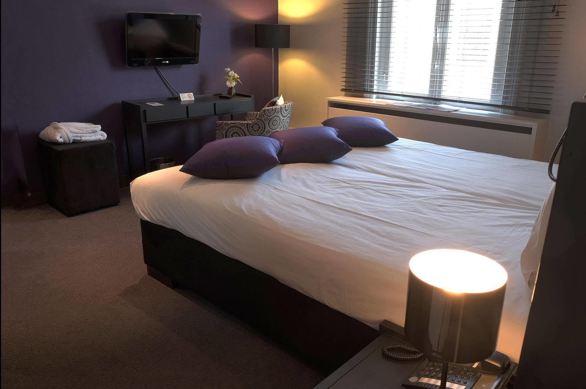 Hotel Villa Tilia レティ エクステリア 写真